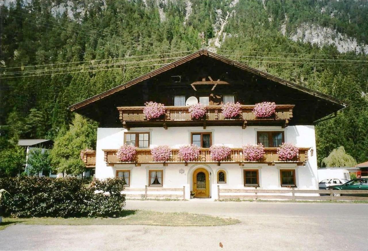 Stoeffelhof Bed and Breakfast Leutasch Esterno foto
